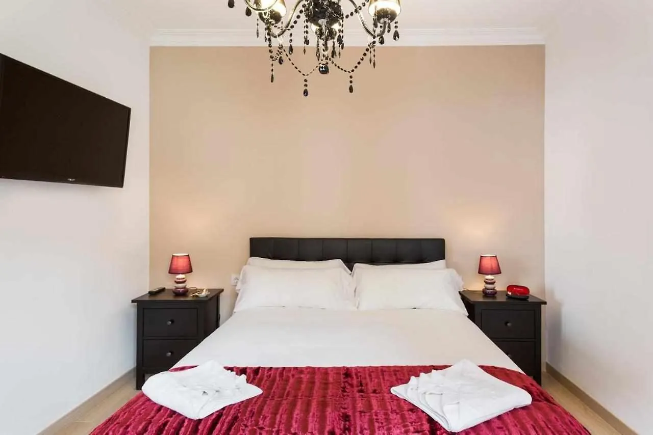 Apartment Eduardo Barcelona 0*,  Spanien